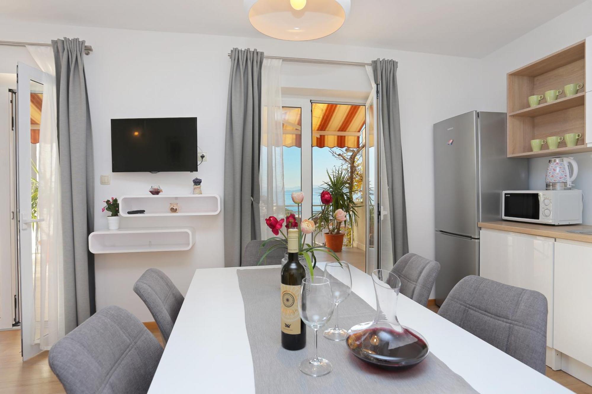 Apartments By The Sea Podgora, Makarska - 2594 الغرفة الصورة